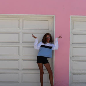 Meet your Posher, Thalia